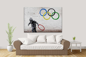 Framed 1 Panel - Banksy - Olympic Rings Looter