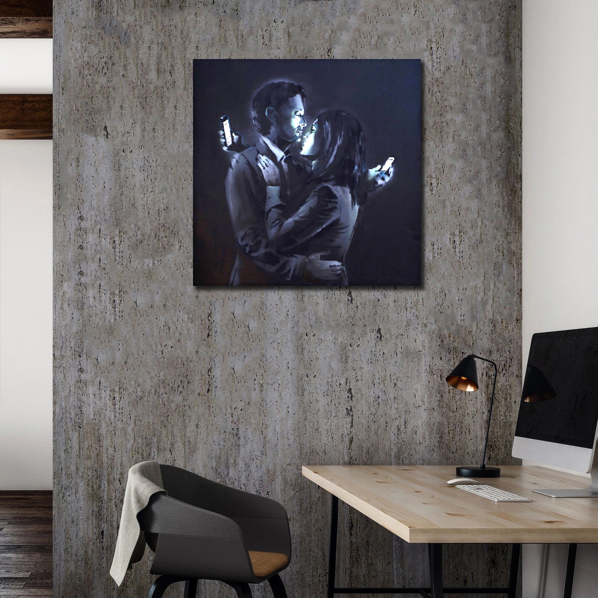 Framed 1 Panel - Banksy - Mobile Lovers