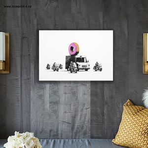 Framed 1 Panel - Banksy - Donut