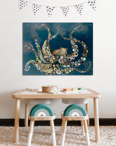 Pine Stretched  Framed 1 Panel - Octopus In The Deep Sea