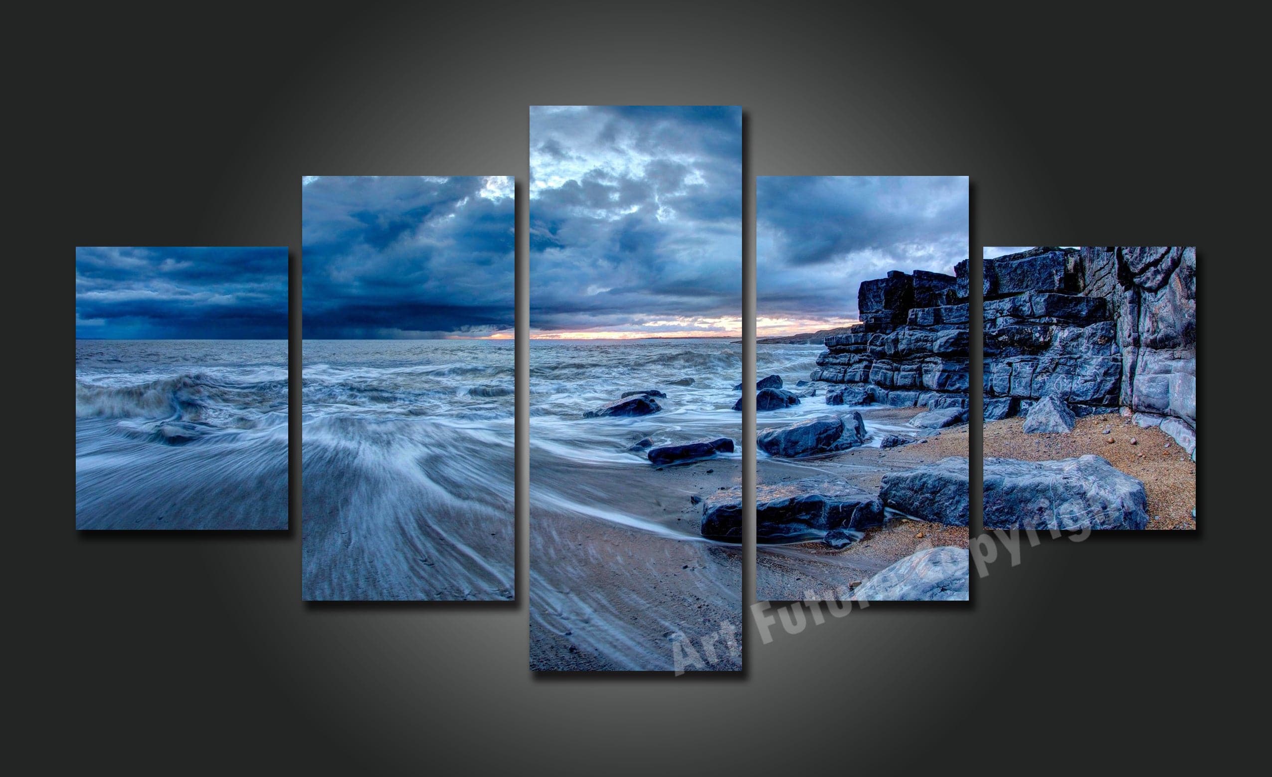 Framed 5 Panels - New Zealand Beach