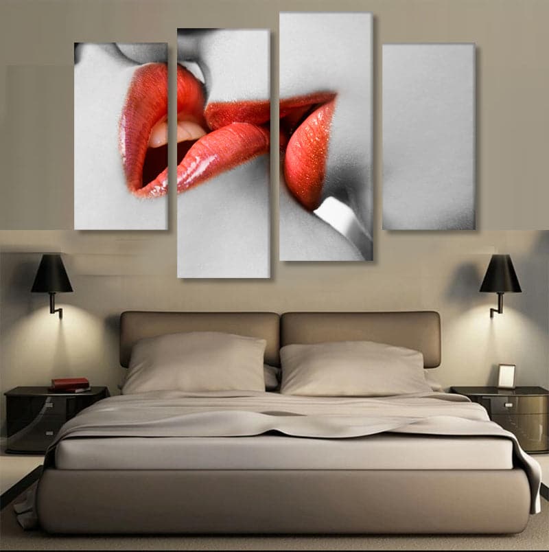Framed 4 Panels - Kiss