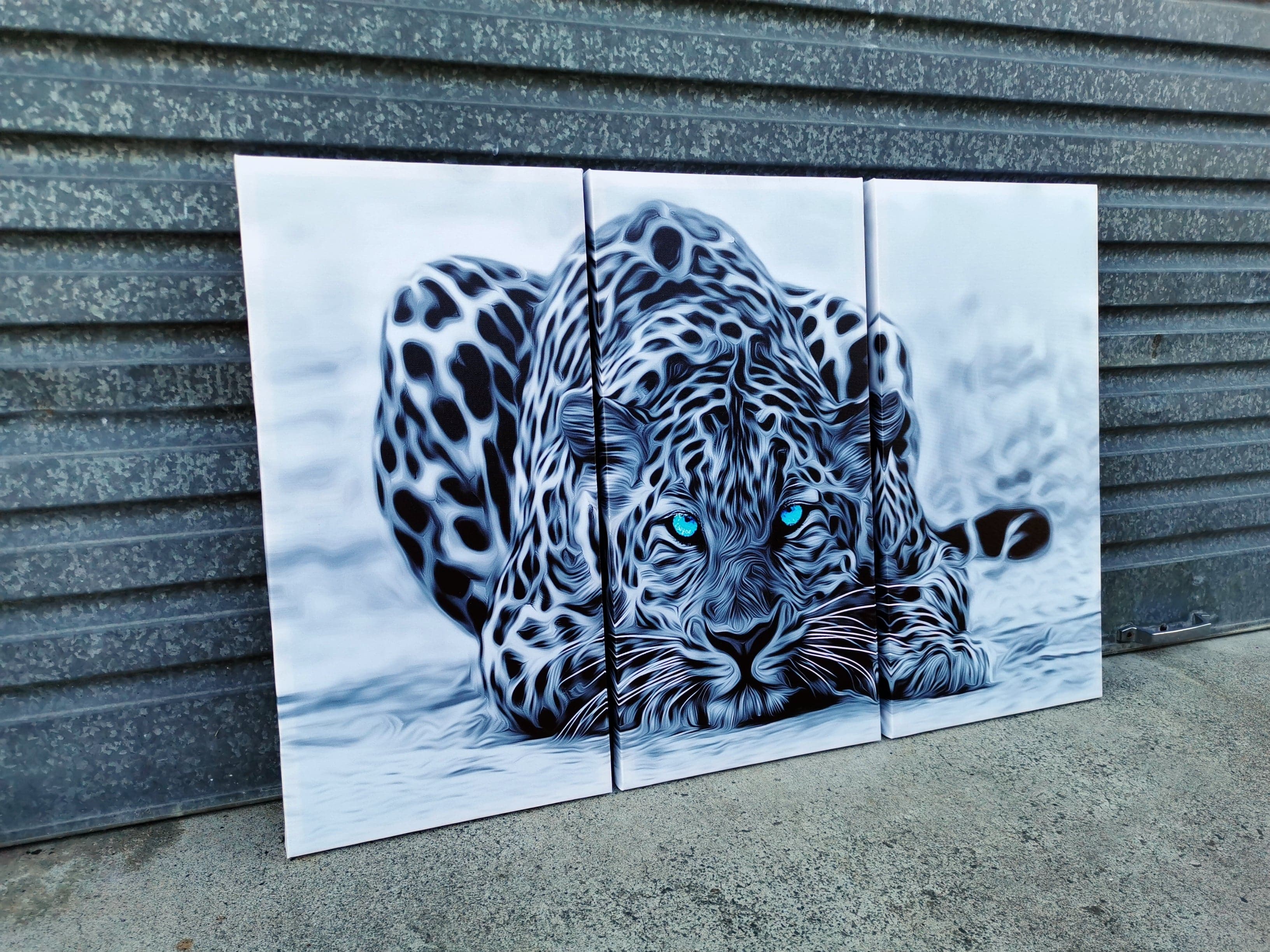 Framed 3 Panels  - Leopard