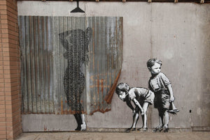 Framed 1 Panel - Banksy - Shower Peepers Boys